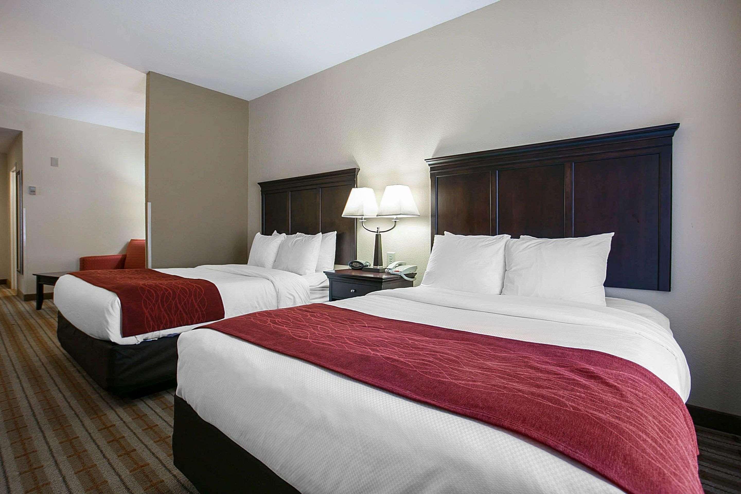 Hotel Comfort Riverwatch 3*
