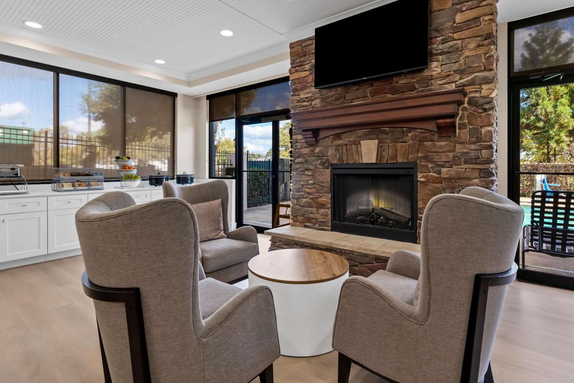 Comfort Riverwatch 3*