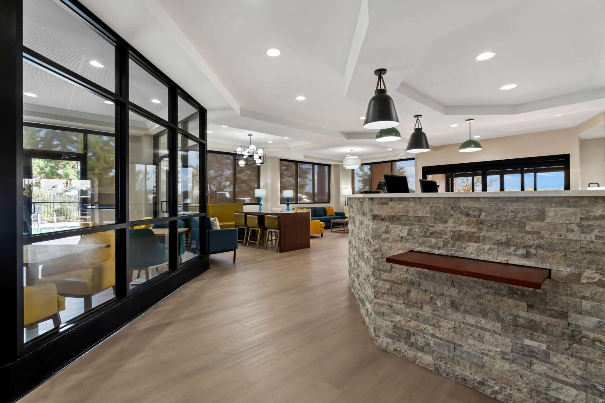 Hotel Comfort Riverwatch